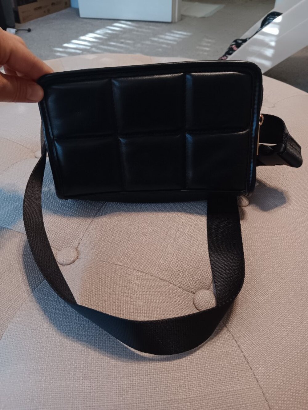 AMANDA UPRICHARD NEW YORK Black Faux Leather Quilted Belt Bag / OS